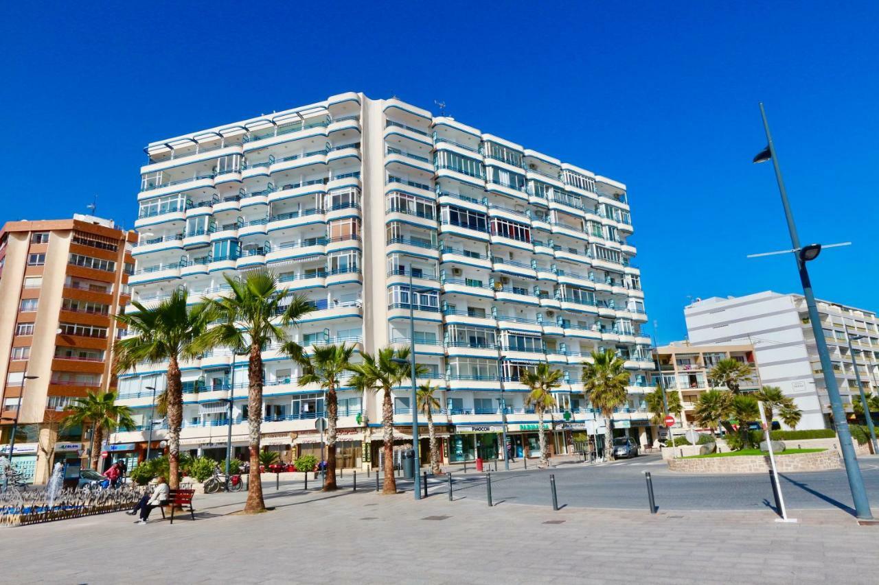 3- Bedroom Apartment In The Centre Of Calpe With Nice Living Room, 1 Bathroom. Exterior photo